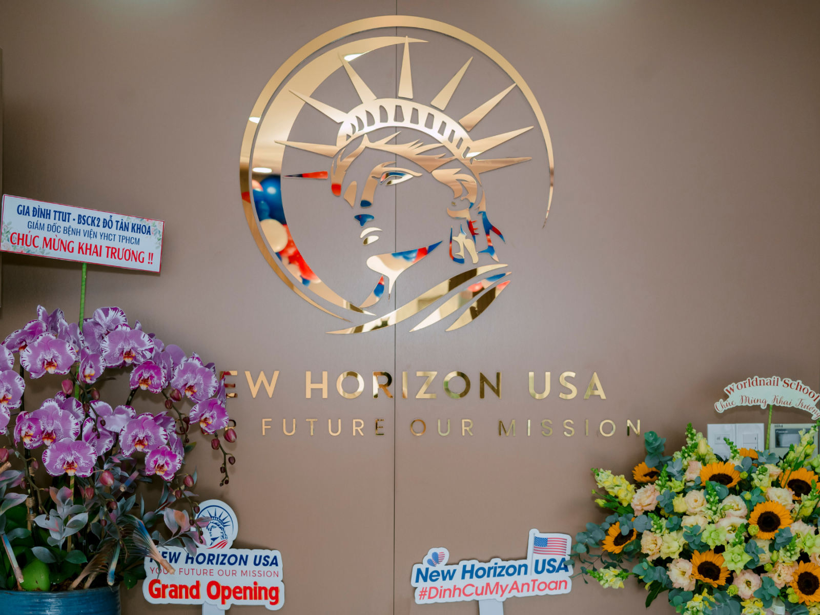 Hành trình của New Horizon USA